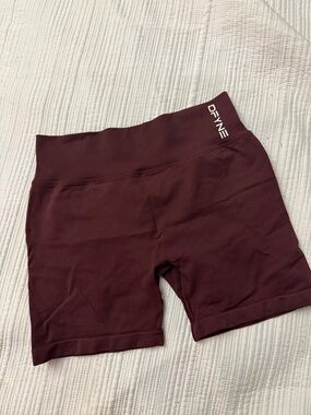 DFYNE- Women's High-Rise Maroon Bike Shorts
